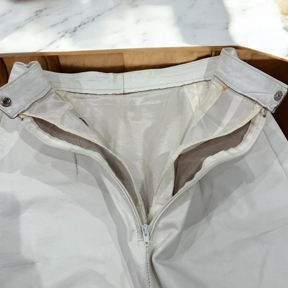 Vintage Wilson's Ivory Genuine Leather Mini Skirt Size 6 High Waist - Picture 4 of 10